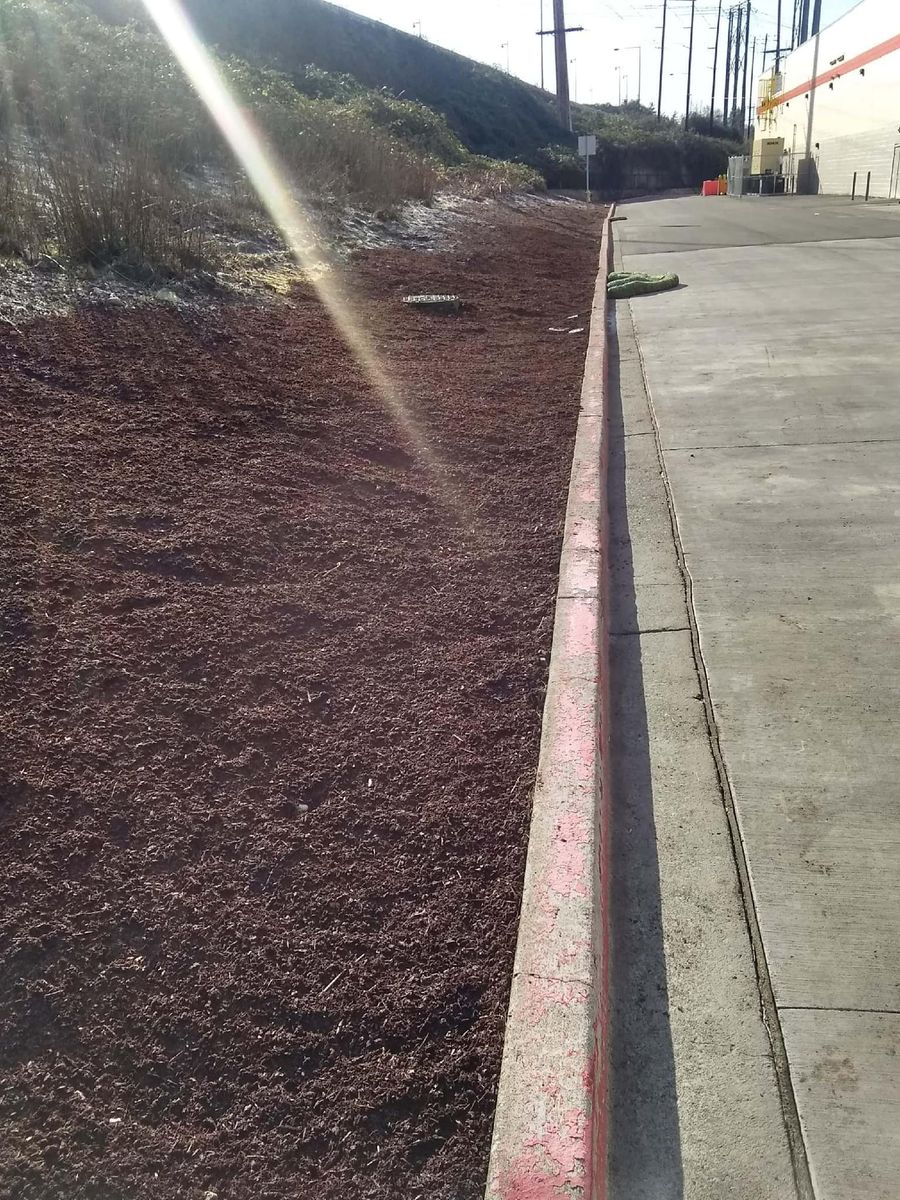 Mulch Installation for Family Landscaping & Irrigation in Auburn, WA
