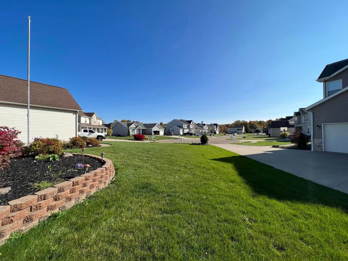 Mulch Installation for Tactical Stripes Lawn care in Uniontown, OH