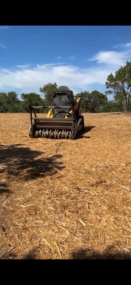 Mulching for Jay-T Construction in Burnet, TX