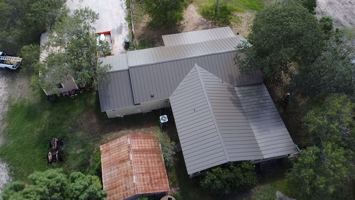 Metal Roofing for Diamond Ridge Roofing in Pleasanton, TX