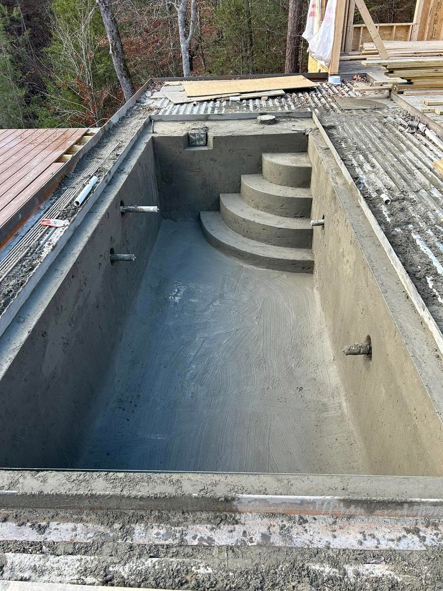 Gunite Pool Construction for Grasshopper Excavating & Pools in Pigeon Forge, TN
