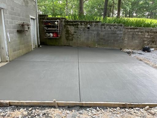 Concrete Driveway Installation for Muddy Cowboy’s LLC in Nashville, TN