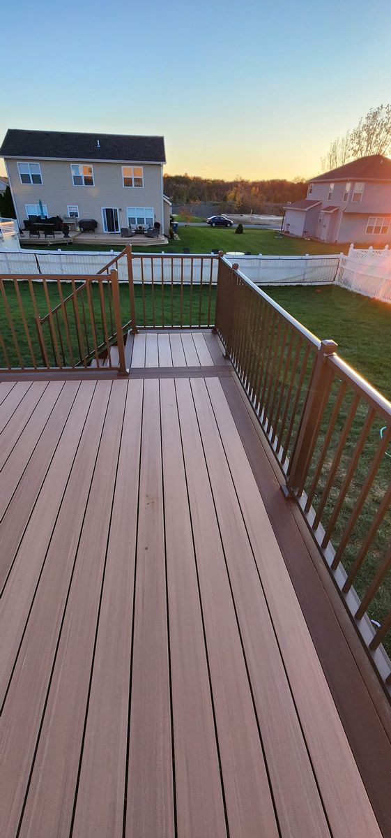 Deck & Patio Installation for Santiago Construction LLC in Valparaiso, IN