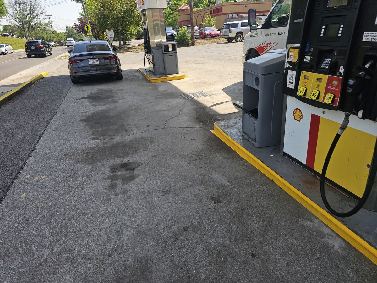 Driveway Paving for Stripe A Lot in Knoxville, TN