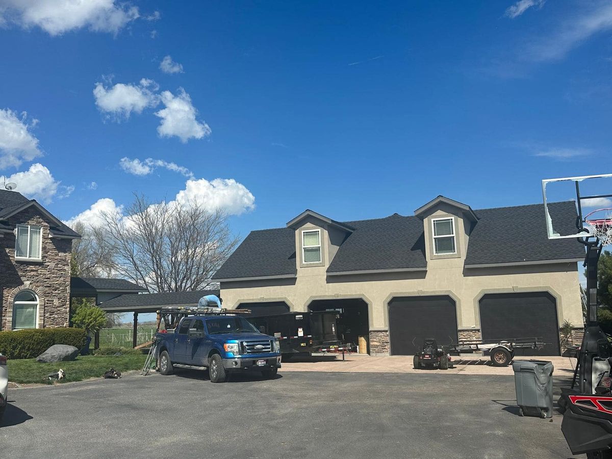 Shingles for Diaz Roofing in Blackfoot, ID