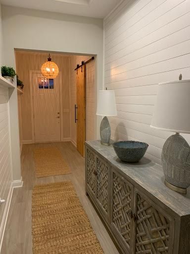 Interior Carpentry for MI Contracting LLC in St. Augustine, FL
