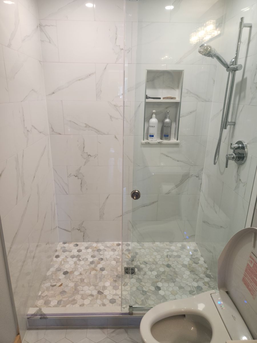 Full renovation for P Martin Construction LLC in Snohomish, WA