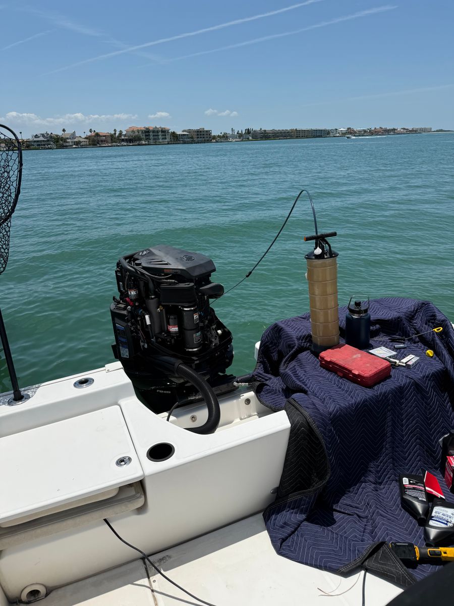 Outboard Engine Repair and Maintenance for Floyd's Marine LLC in Brandon, FL