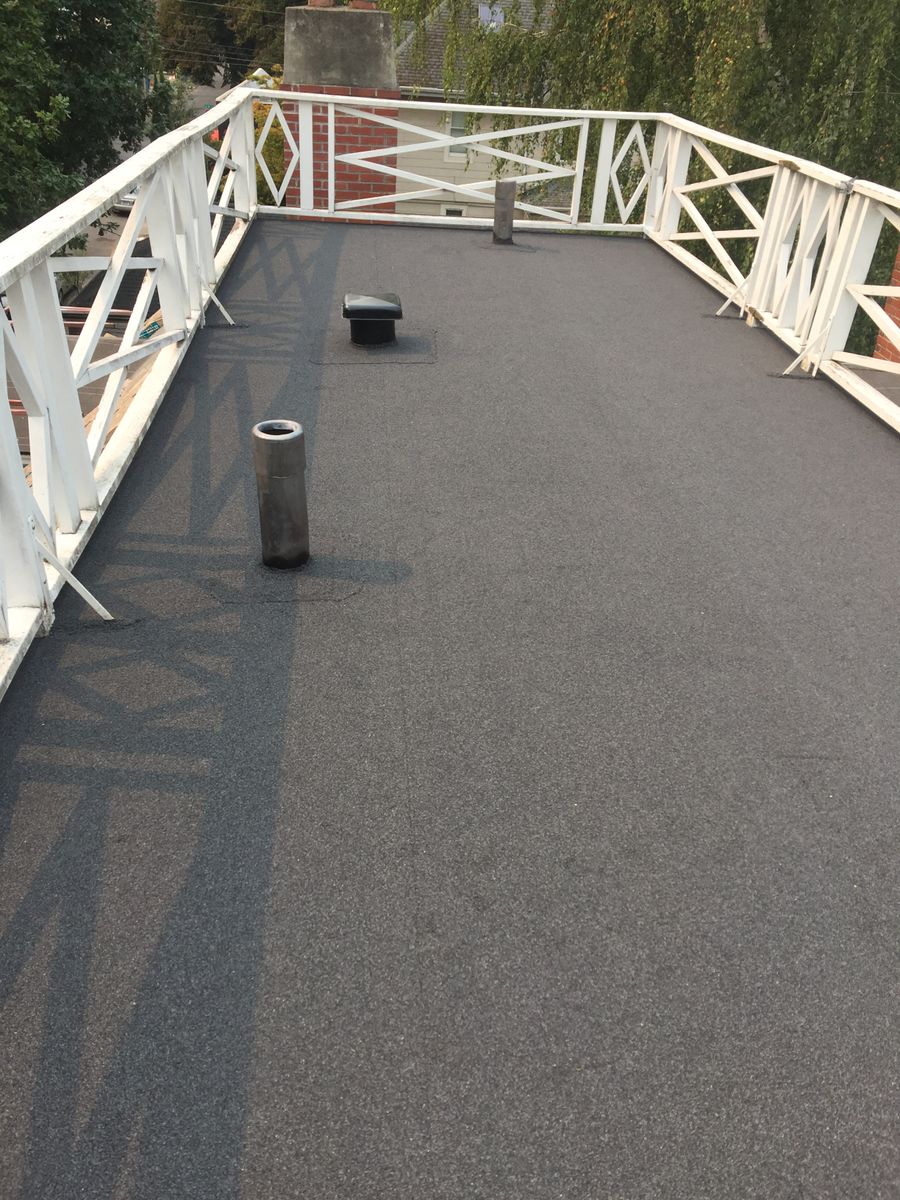 Flatroof Installation for MDM Roofing in Portland, OR
