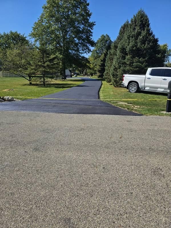 Asphalt Repair for Smith's Paving and Sealcoating in Rushville, IN