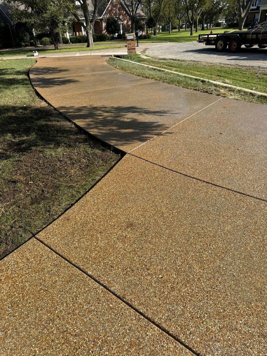 Sidewalk Installation for G2 Custom Concrete in Dallas, TX