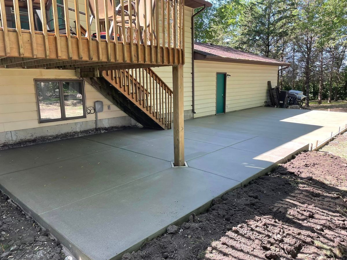 Patio Design & Installation for Mickelson Concrete LLC  in Webster, MN 