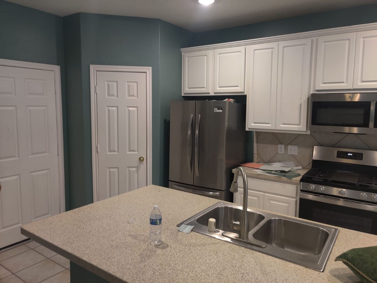 Kitchen and Cabinet Refinishing for SqFt Painting in Houston, TX