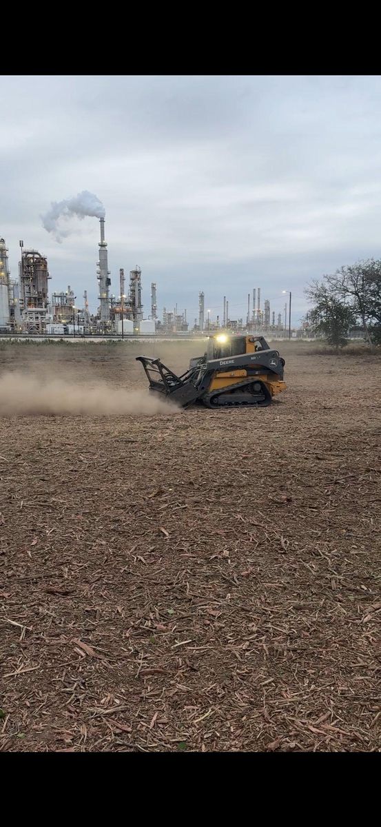 Site Work for Strause Land Improvement & Construction in George West, TX