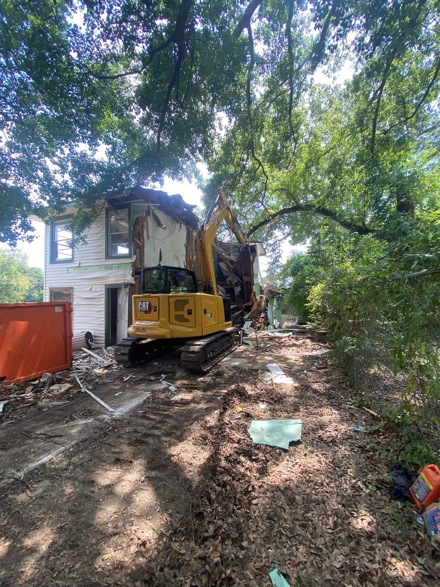 Concrete Demo for Daniel's Dumpsters & Land Improvements in Monroe, LA