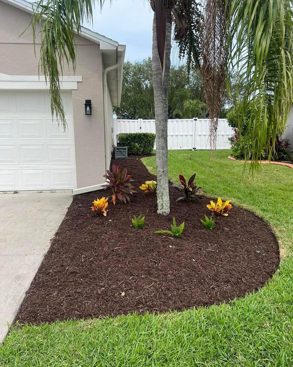 Mulch Installation for Florida Pro Turf in  Viera, FL