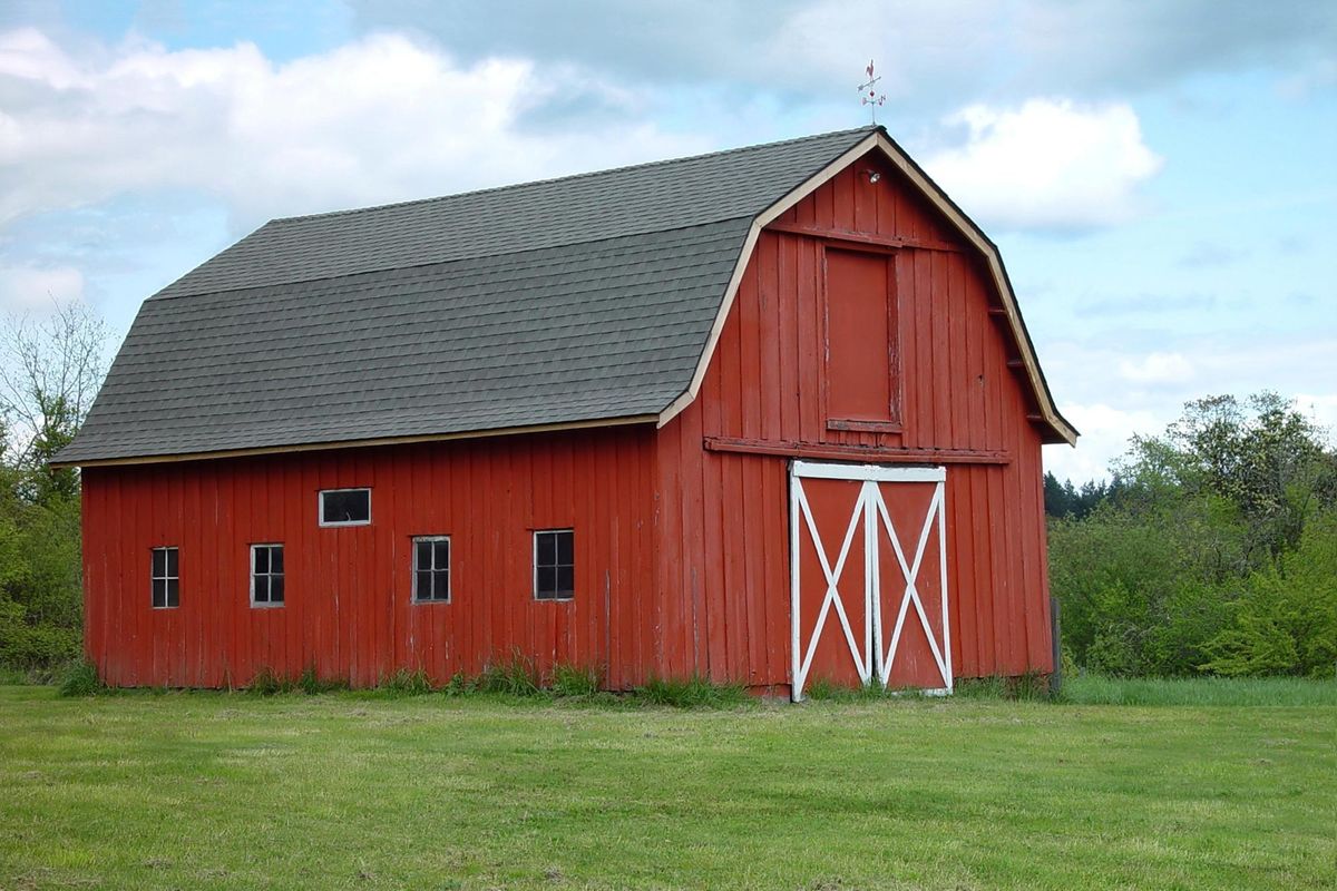 Pole Barn Construction for Danny Rhodes Trucking & Excavation in Shepherdsville, KY