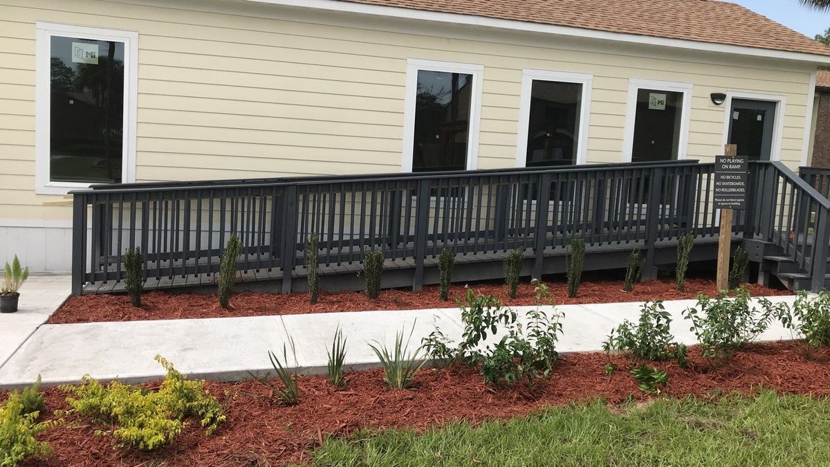 Much/Rock Installation for Cornerstone landscapes in Lecanto, FL