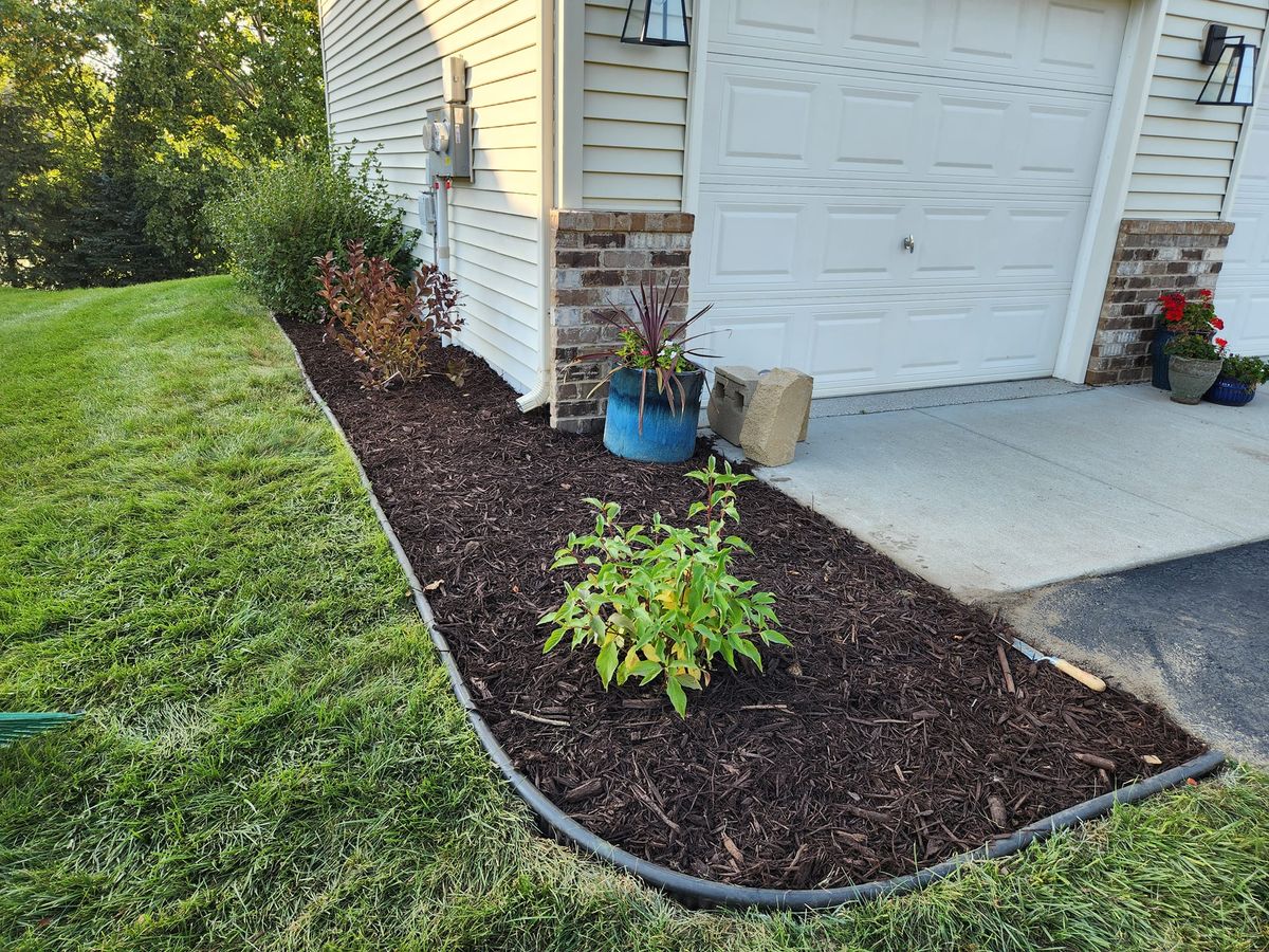 Mulch Installation for K & I Lawn Care Service  in Eden Prarie, MN