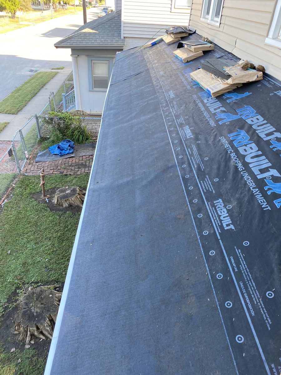 Roofing Repairs for Full Roof Replacement and Repairs & Seamless Guttering in Saint Joseph, MO
