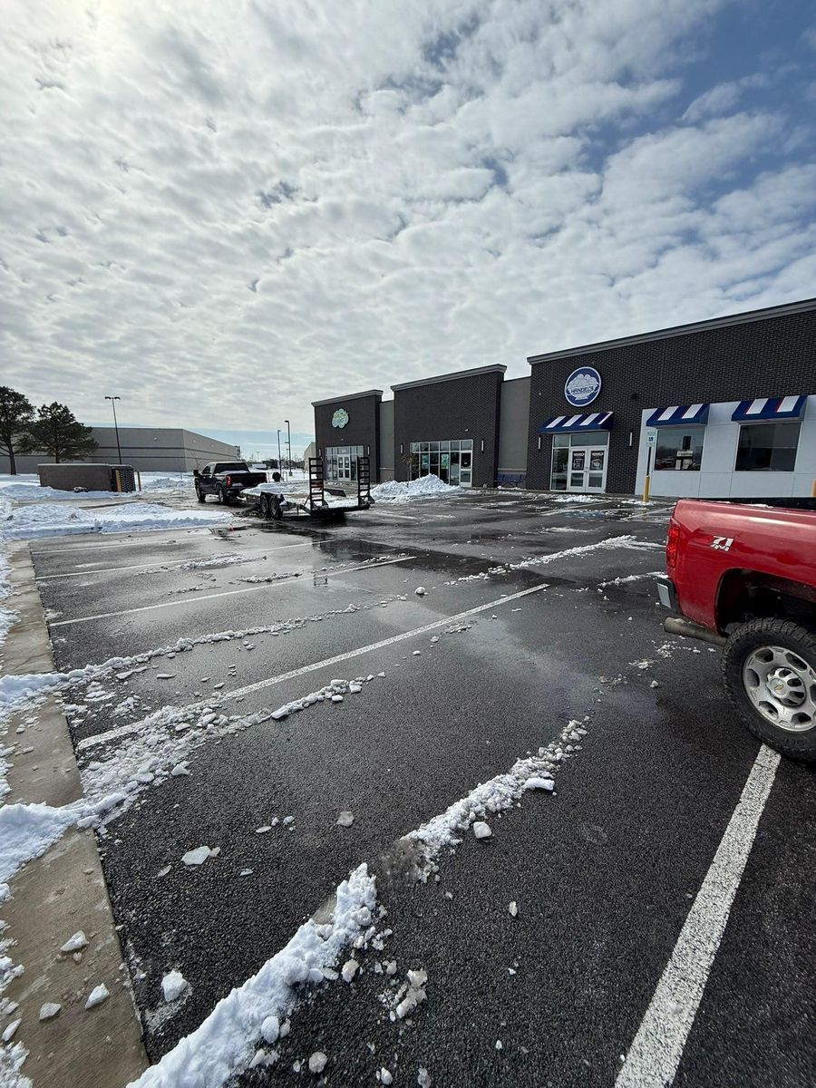 Driveways for Modern Concrete LLC in Lowell, AR