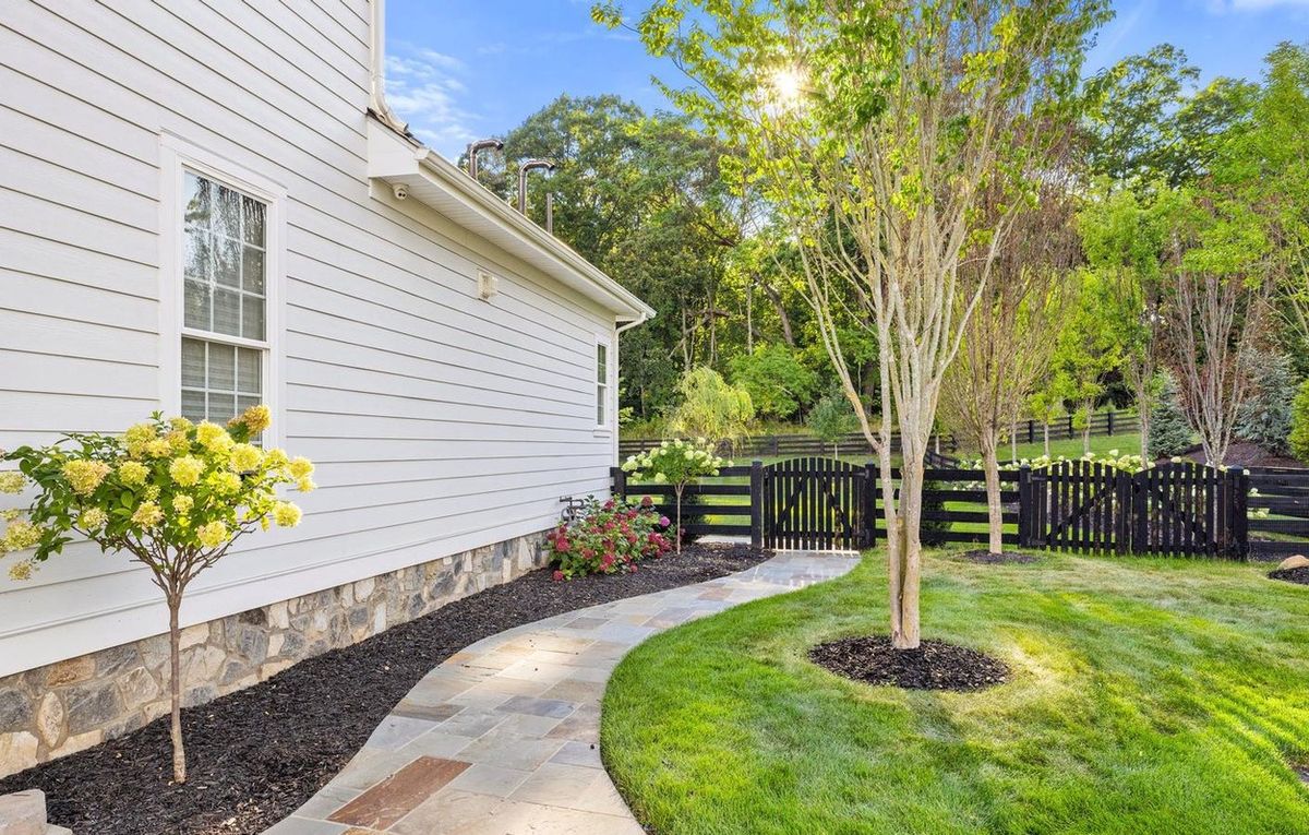 Sidewalks & Walkways for M&M Professional Landscaping in Sterling, VA