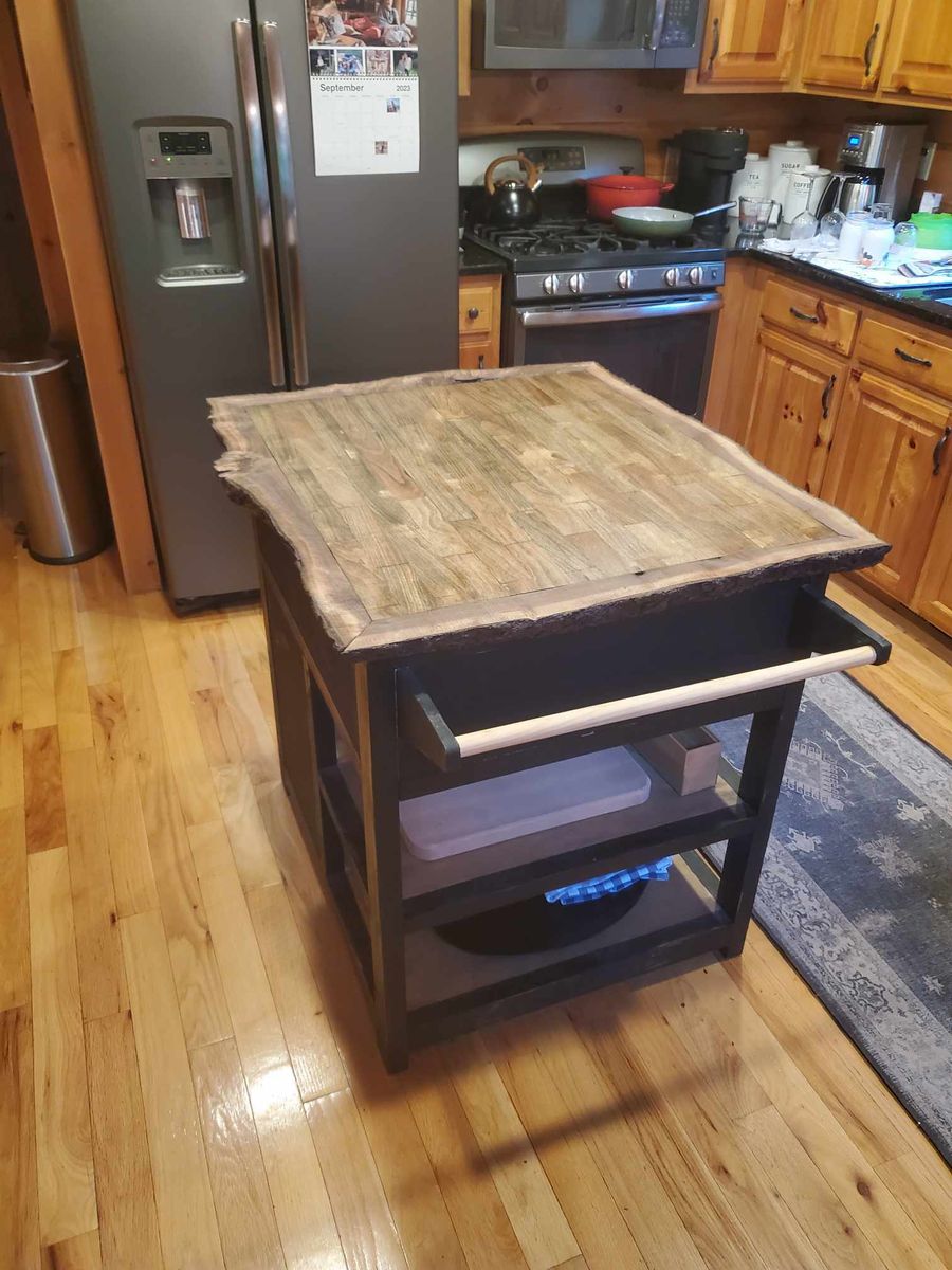 Wood Furniture Construction for Blue Collar Construction in Blue Ridge, GA