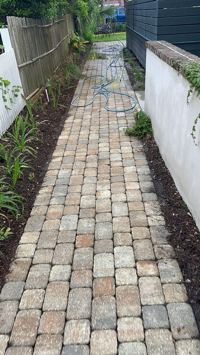 Driveway and Sidewalk Cleaning for Patriot Soft Wash LLC in Beaufort, SC