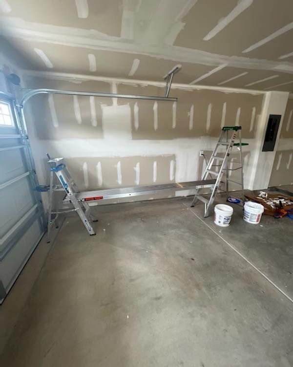 Drywall Installation and repair for Baucom Home Repair Services, LLC in Spring Hope, NC