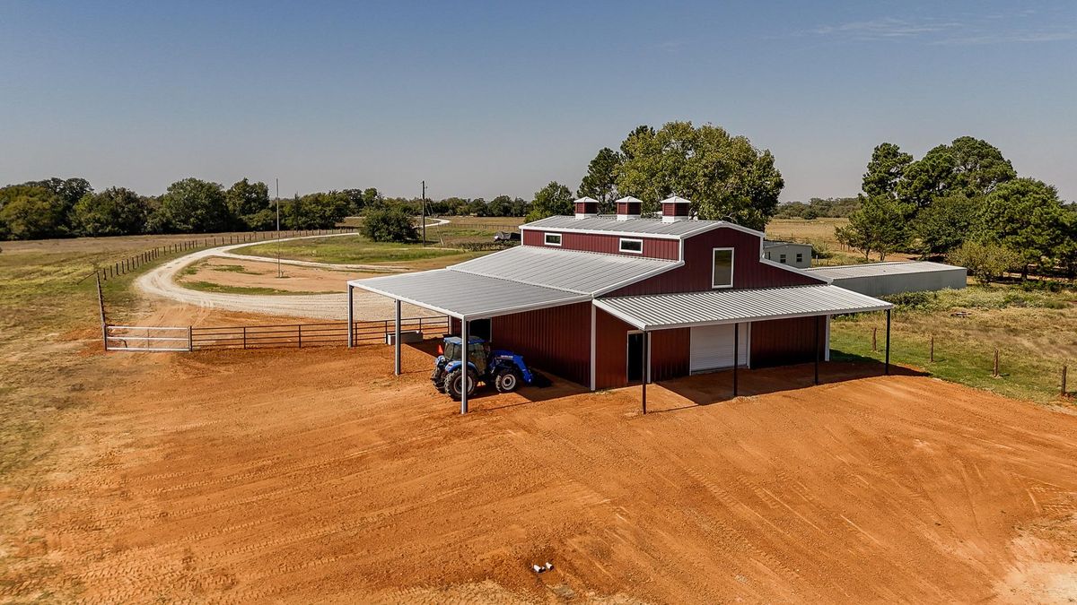 Custom Homes for CWC Custom Homes & Barndominiums in Snook, TX