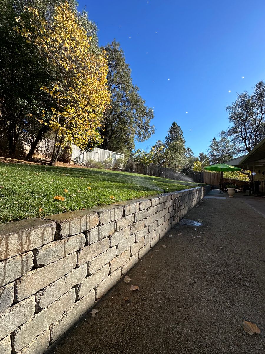 Retaining Wall Construction for Diamond Landscape & Hardscape in Diamond Springs, CA