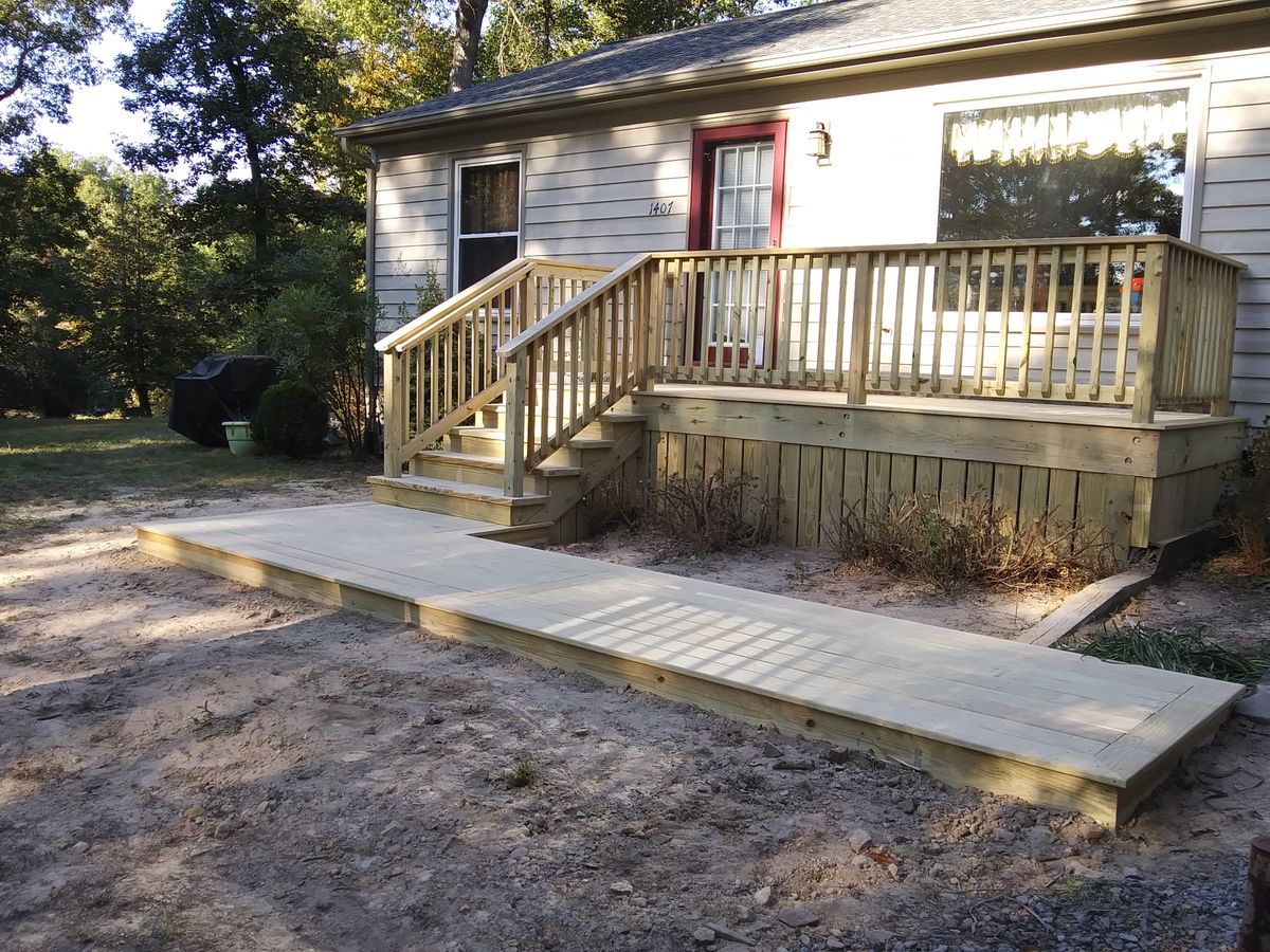 Wood Decks for Lester Contracting LLC in Richmond, VA