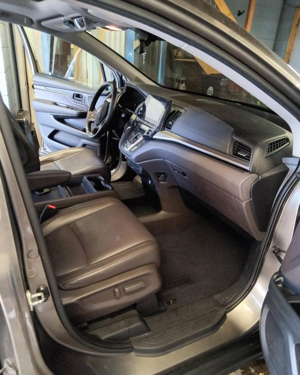 Full Detail Service for Luxury Auto Detail in Peoria, IL