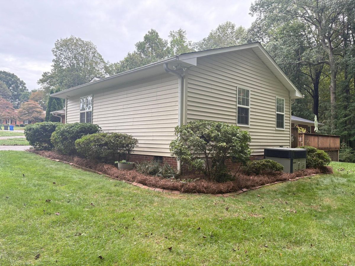 Landscape Design & Install for Queen’s Landscaping in Kernersville, NC