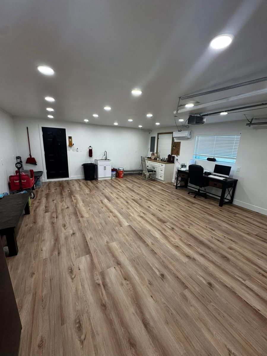 Flooring for Carpentry Kings Construction in Hurricane, UT