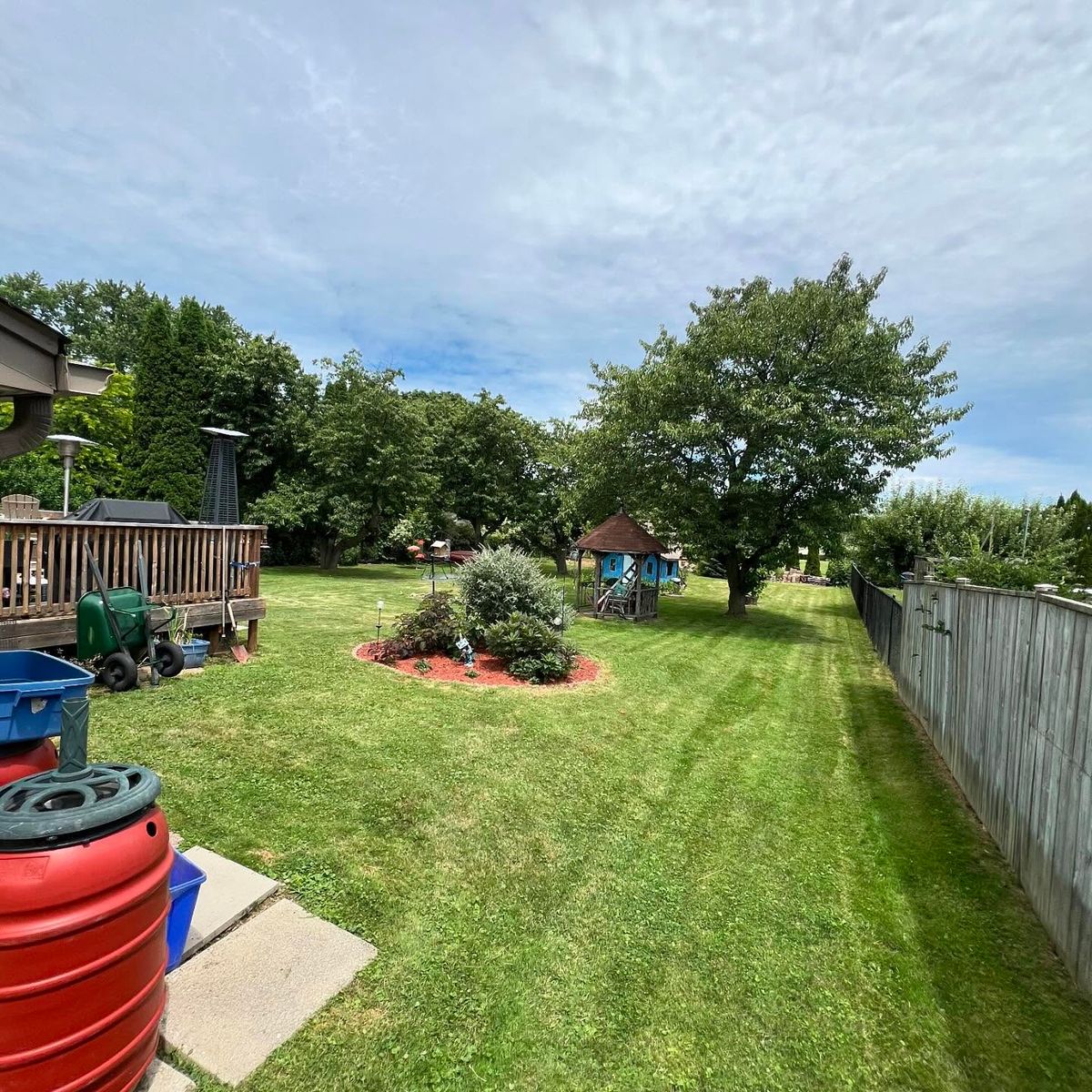 Landscaping for CMN Exterior Maintenance in Hamilton, ON