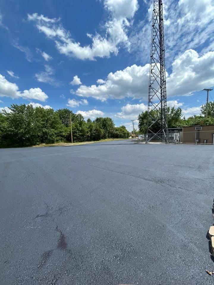 Asphalt Installation for Texcap Asphalt Construction in Magnolia, TX