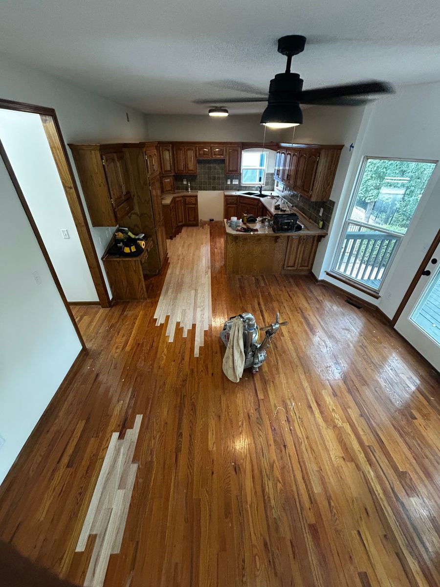 Flooring Refinishing for Imperial Hardwood Floors in Olathe, KS