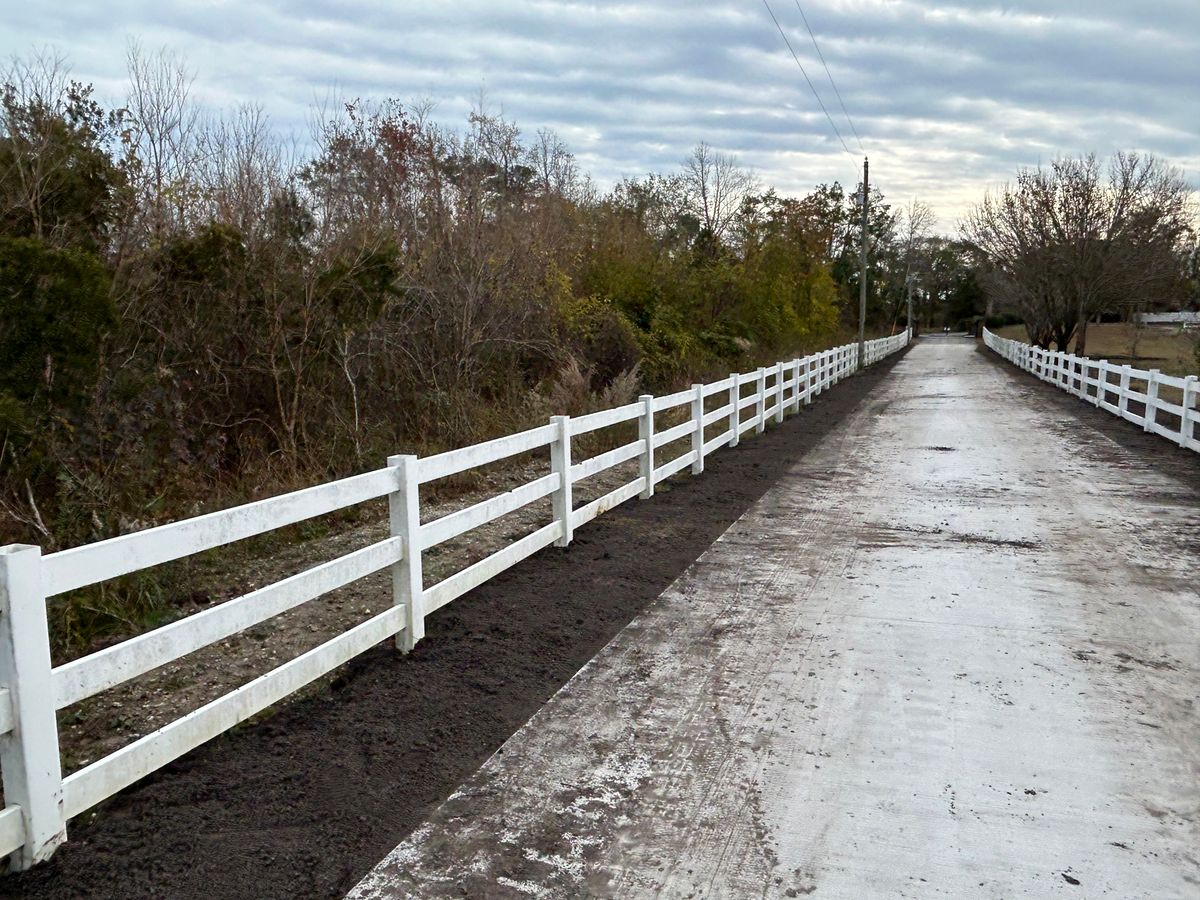 Land Clearing/Grading for Top Notch Landscape in Sneads Ferry, NC
