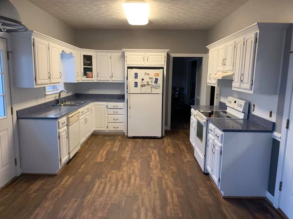 Kitchen Renovation for Rojas Renovations LLP in Jemison, AL