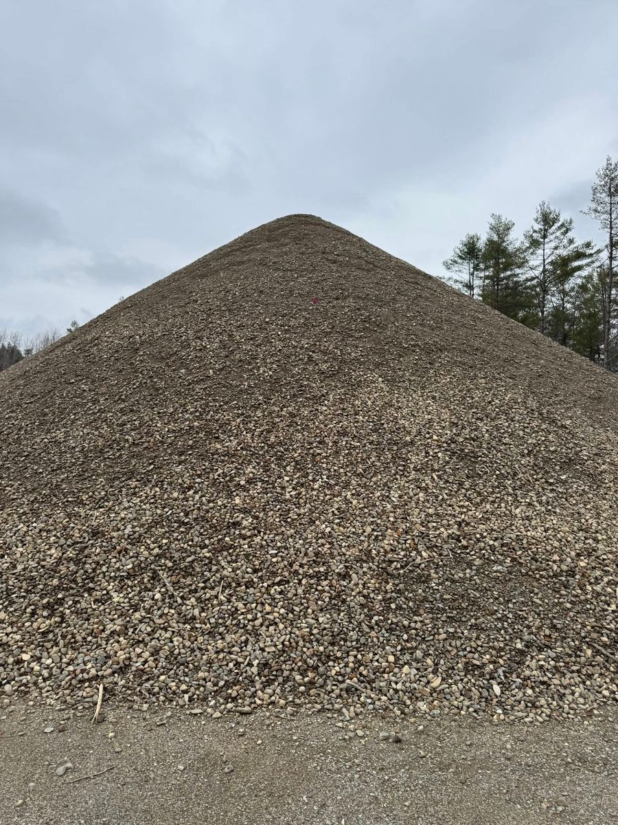 Material Supply & Deliveries for Gardner Road Company in Winn, ME