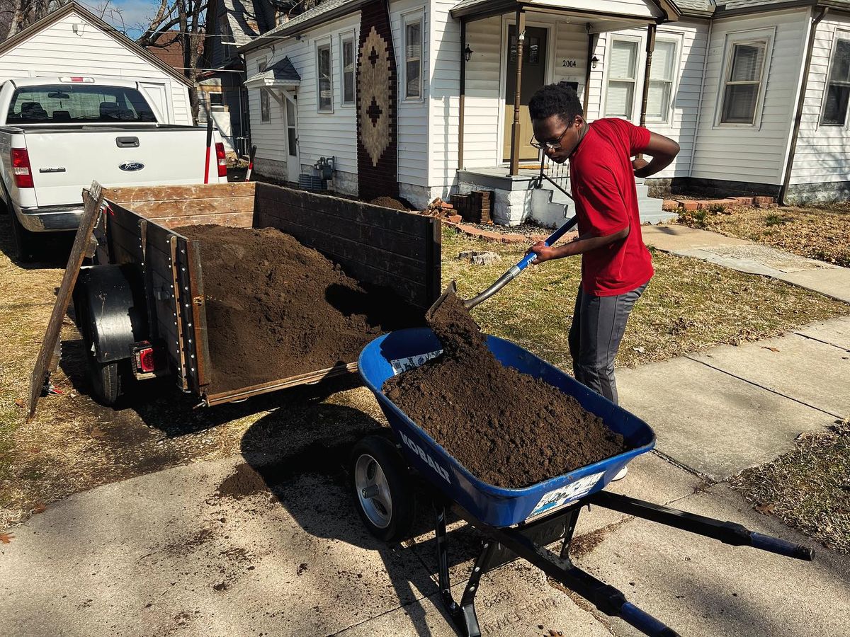 Fall Clean Up for Macy Mowing in Wichita, KS