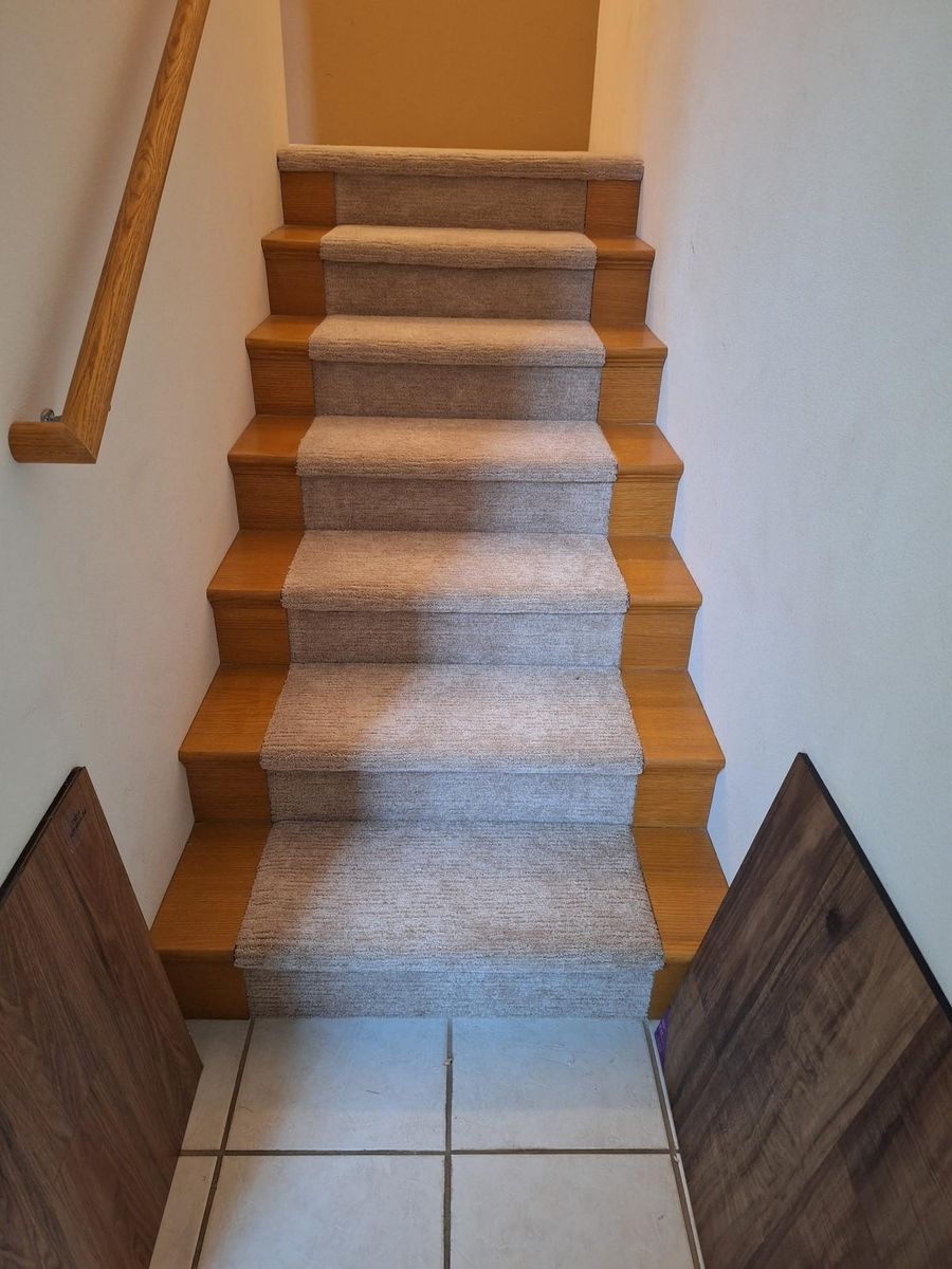 Carpet Installation for Top Knotch Floors HI, LLC  in Honokaa, HI