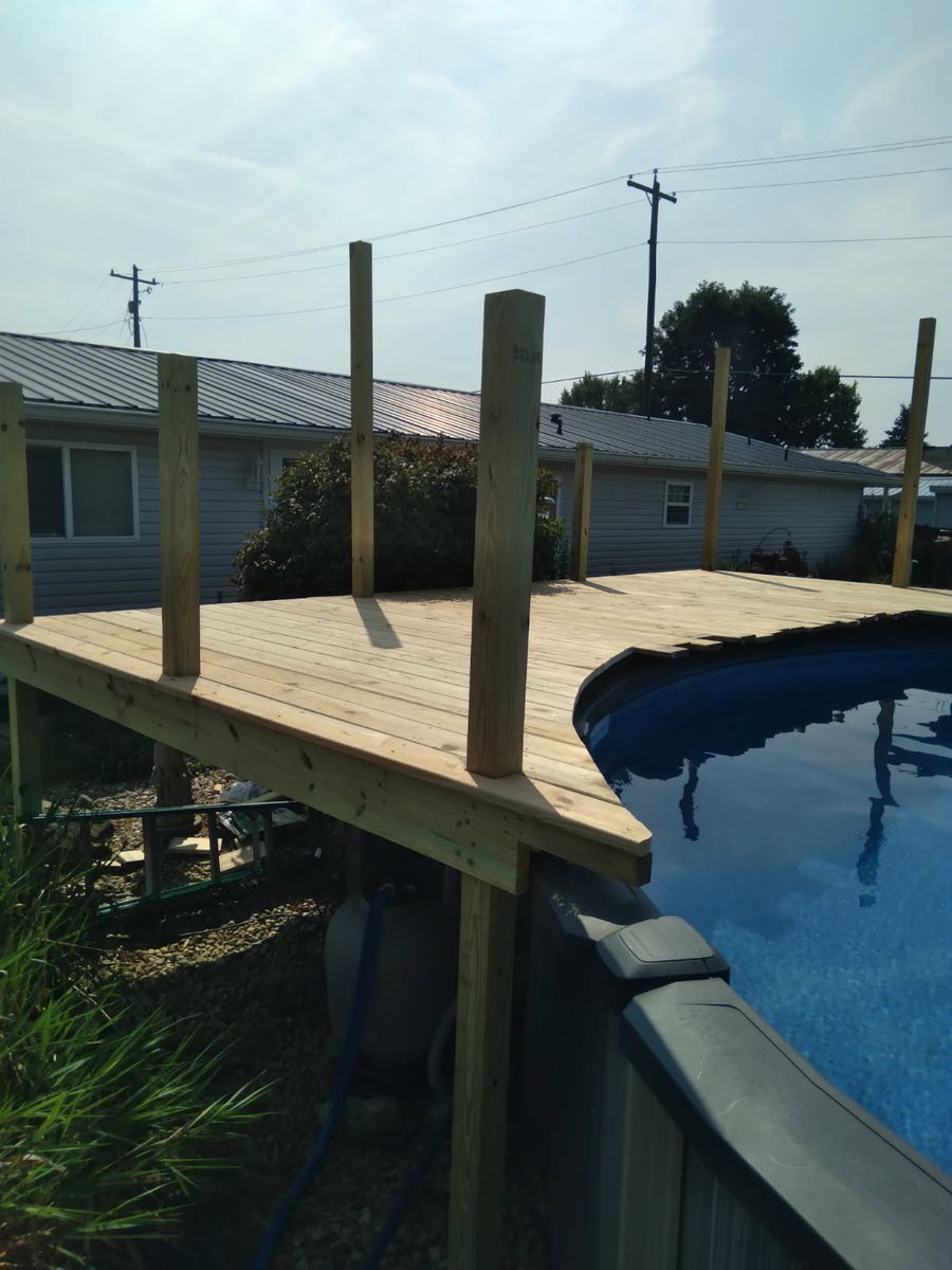 Deck & Patio Installation for Himelick's Construction in Elwood, IN