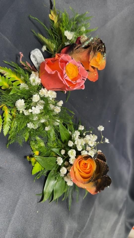 Medium Hand-tied Bouquet for The Dailey Daisy in Hardwick, VT