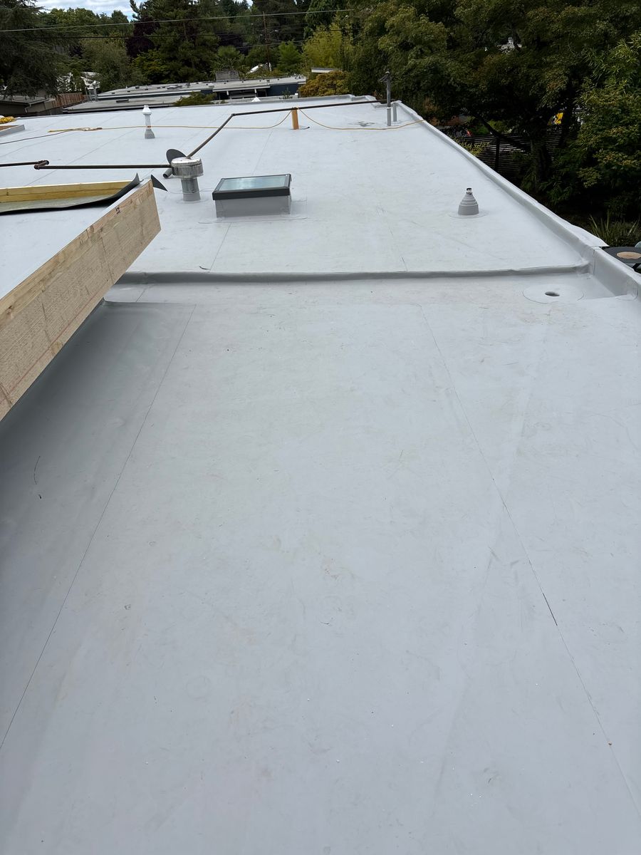 TPO Roofing for MDM Roofing in Portland, OR