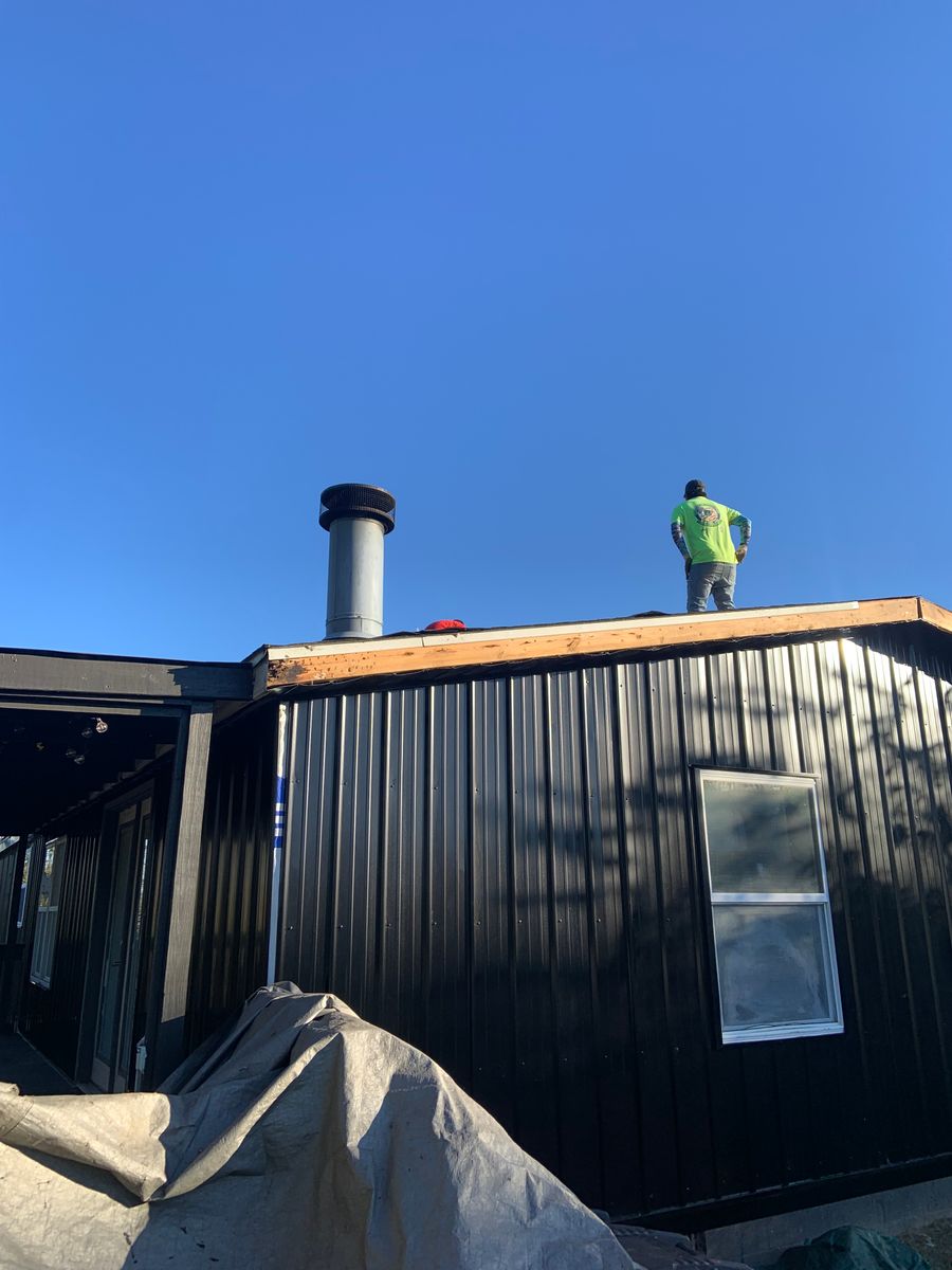 Full Roof Replacement for Primetime Roofing  in Winchester, KY