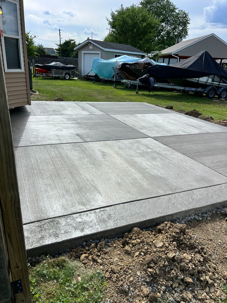 Concrete Slab Construction for Davies Concrete and Construction in Columbus, OH