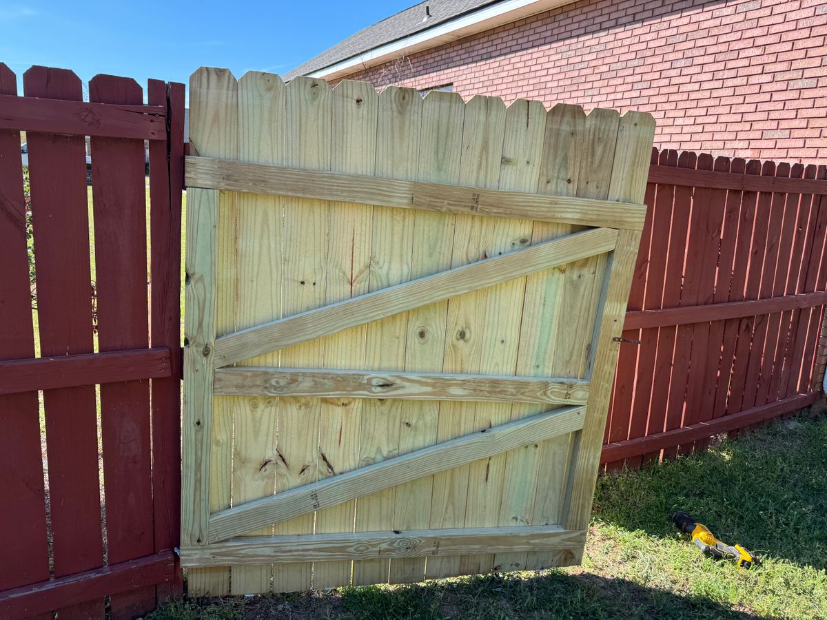 Fencing for Camalett Services in Perry, GA
