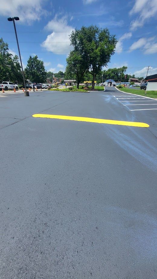 Striping for Absolute Asphalt, Paving & Sealcoating in Lebanon, TN